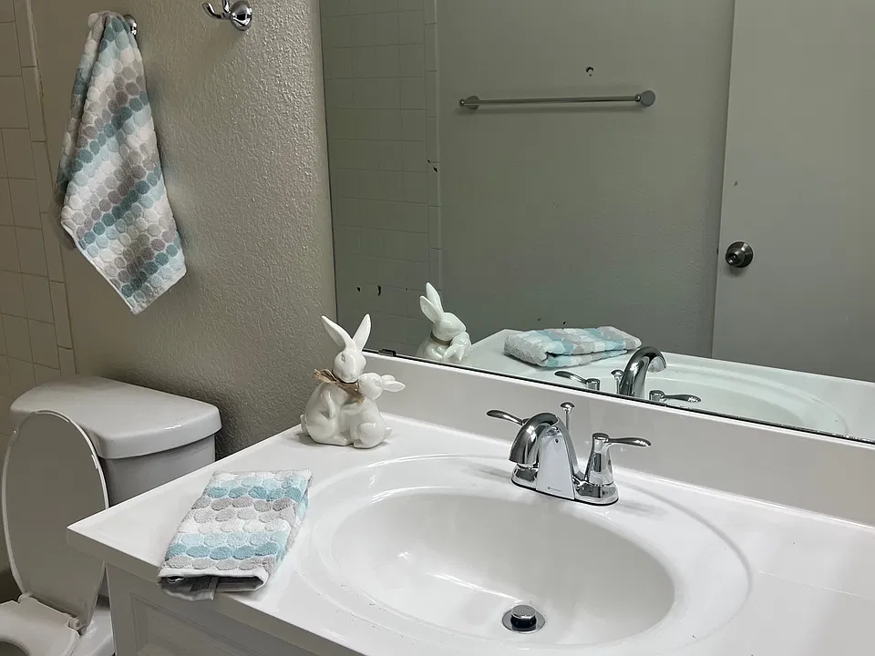 8257 W Santa Cruz Blvd #104