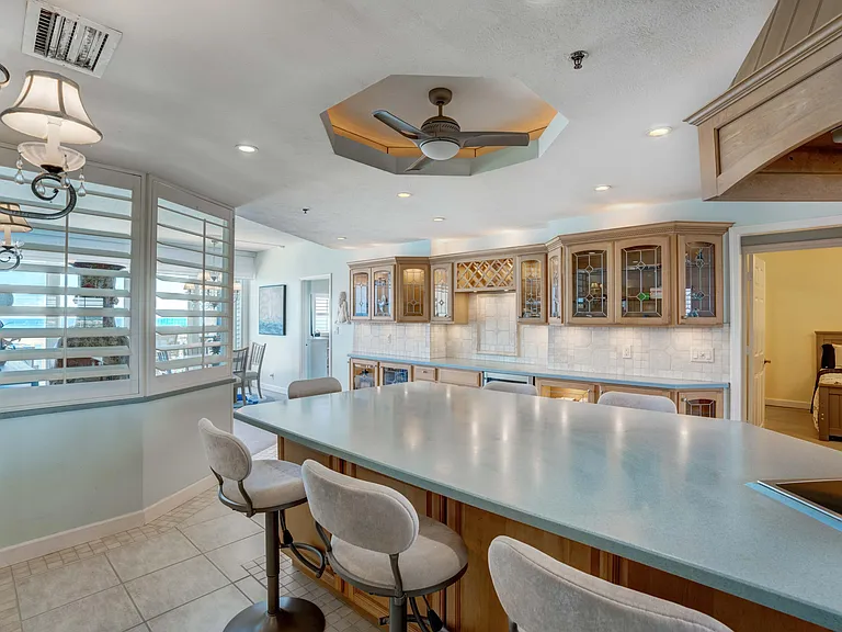 840 Ocean Dr #Penthouse C — Photo 12