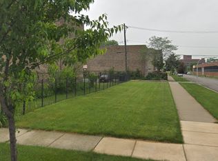4242 W Fillmore St, Chicago, IL 60624
