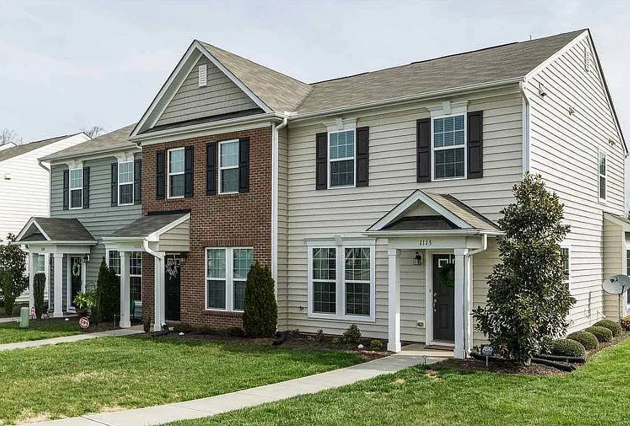 End-unit townhome available in well-desired Renaissance Park neighborhood.