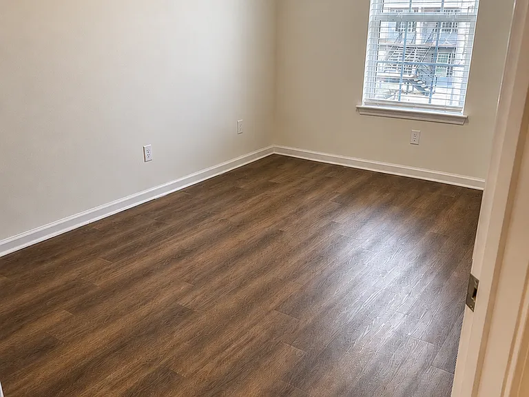 6 Bearing Cir — Photo 10