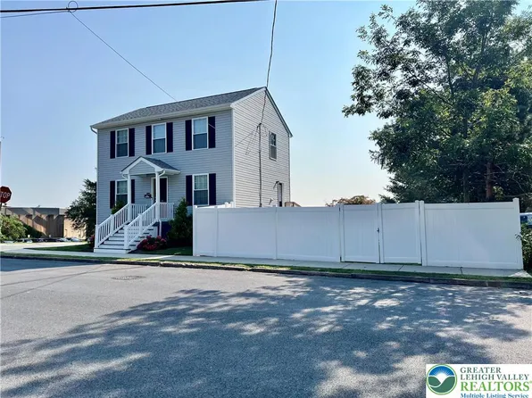 1066 Devonshire Rd, Allentown City, PA 18103