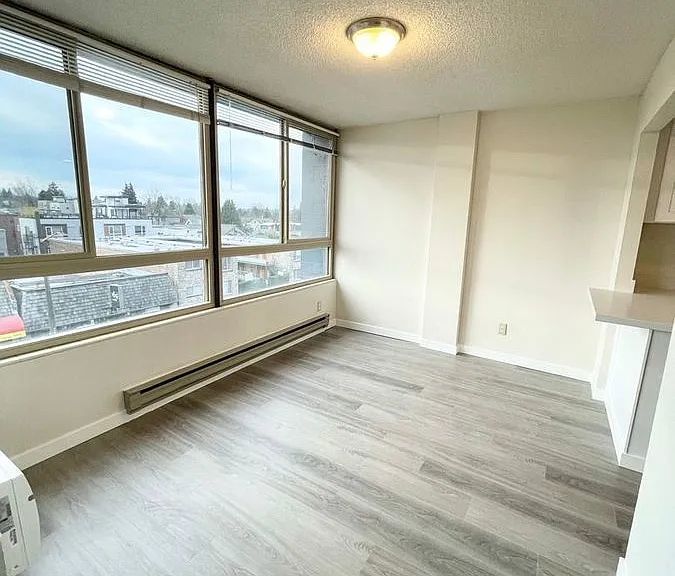 5200 University Way NE #603 — Photo 15
