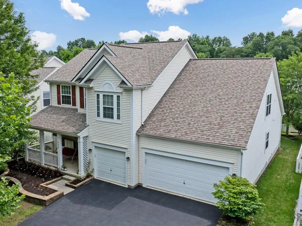 6439 Lake Mathias Dr, New Albany, OH 43054