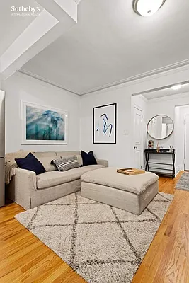 Sold by Sotheby's International Realty | media 16
