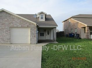 908 Parkplace Rdg, Princeton, TX 75407