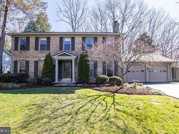 2nd image of 4345 Ashford Ln