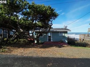 3845 Lincoln Ave, Depoe Bay, OR