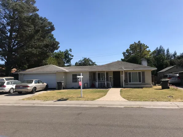 2352 W De Ovan Ave, Stockton, CA 95204