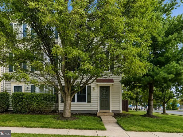 43775 Brookline Ter, Ashburn, VA 20147