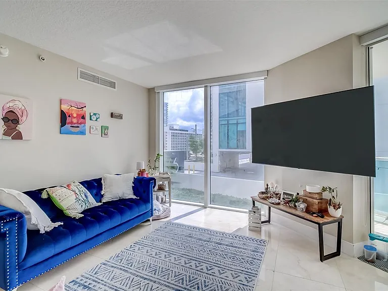 150 Sunny Isles Blvd #601 — Photo 13