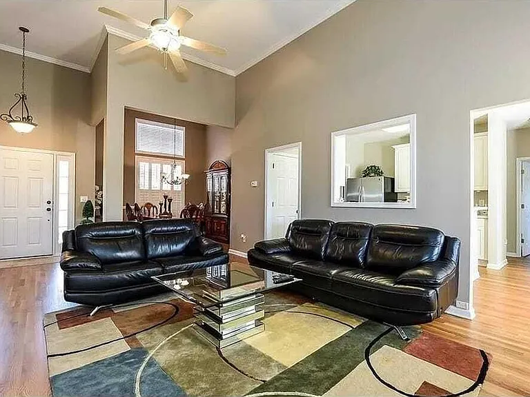 2479 Sandstone Pl — Photo 3