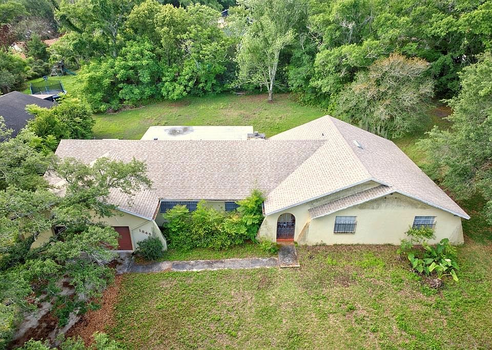 1st image of 1845 HALLAM DRIVE