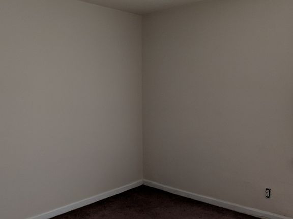 4th image of 246 N Hammes Ave
