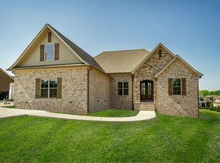 1725 Bob Bullock Rd, Cookeville, TN 38506