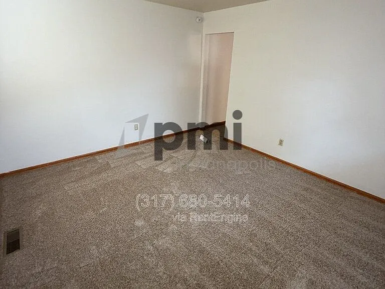 232 S Green St #A — Photo 21