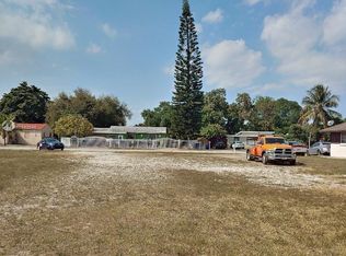 5908 SW 27th St, West Park, FL 33023