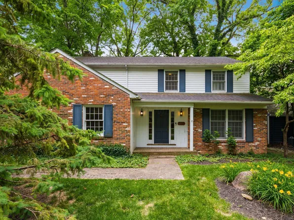 2357 Dorset Rd, Columbus, OH 43221