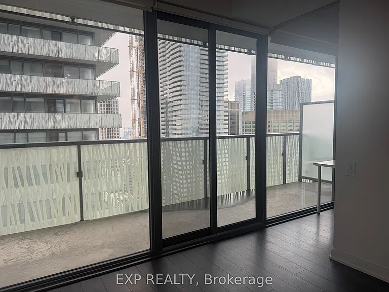 50 Charles St E #4008 — Photo 10