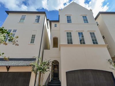 1516 W 23rd St, Houston, TX, 77008