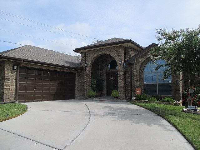 1st image of 2402 Grisell Dr