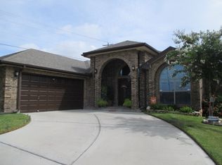 2402 Grisell Dr, Laredo, TX 78041