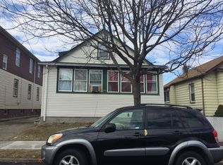 1040 E 23rd St, Paterson, NJ 07513