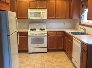 256 Beach 128th St, Rockaway Park, NY 11694