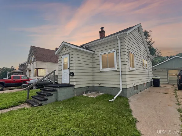 1824 River St, Niagara, WI 54151