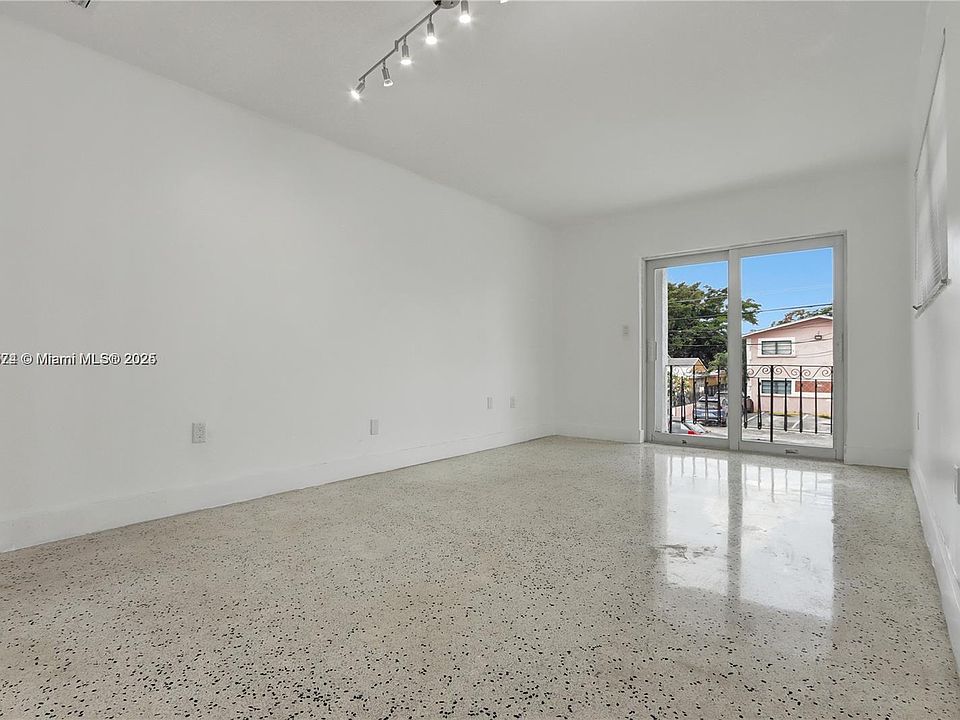1st image of 1927 NW 20th Ave #2