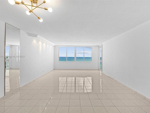 5th image of 5401 Collins Ave APT 1428