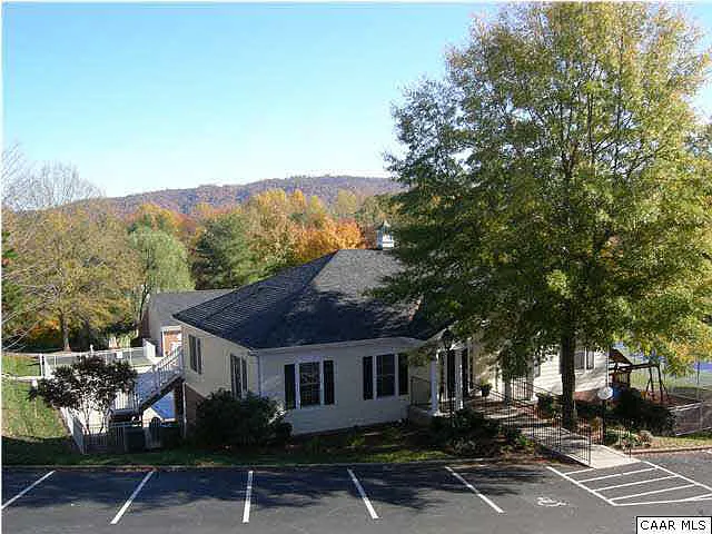Three Bedroom Condo Available at the Villas of Southern Ridge! — Photo 2