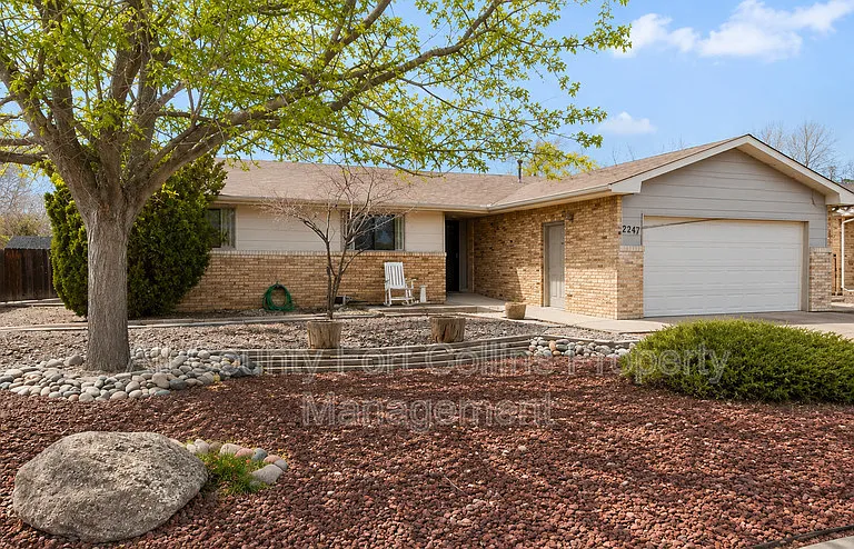 4821 Roosevelt Ave — Photo 1