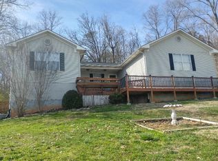 226 Vintage Ln, Clinton, TN 37716