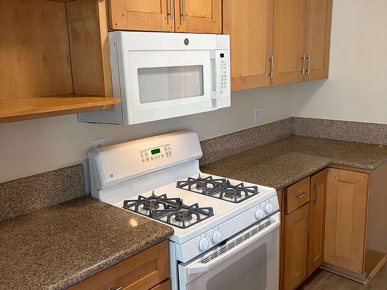 4548 Greenholme Dr #2 — Photo 17