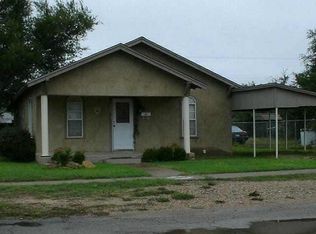600 S 12th St, Slaton, TX 79364