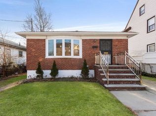 11308 Hannibal St, Saint Albans, NY 11412