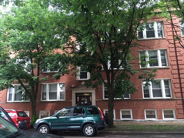 1st image of 5235 N Winchester Ave #1