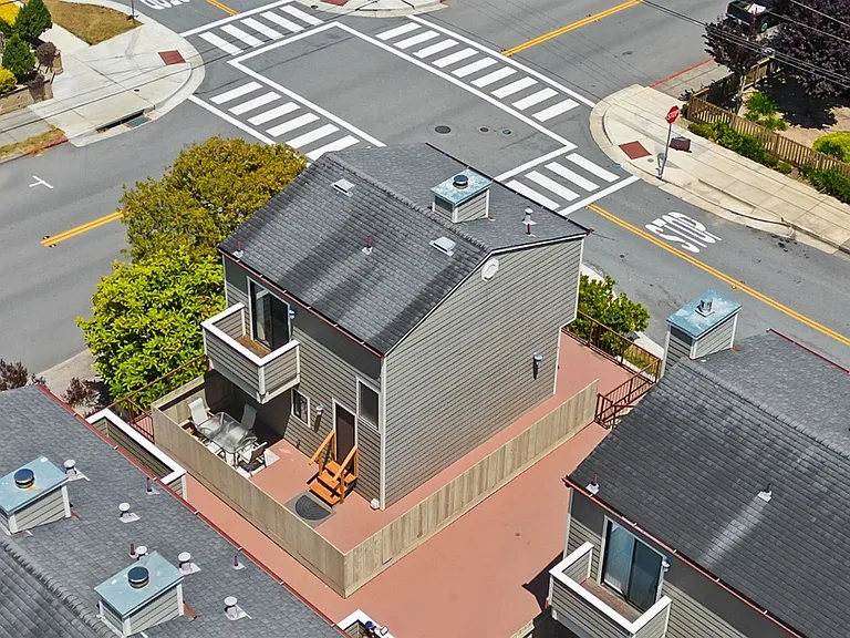 402 Watson St #5 — Photo 17