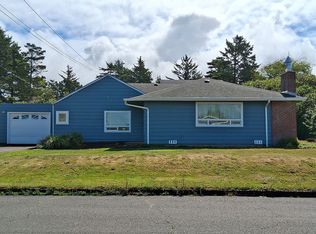 912 N East Avery St, Newport, OR 97365