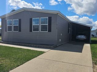 51161 Union St, Belleville, MI