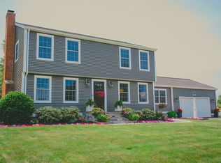 77 Hopmeadow Rd, Bristol, CT 06010