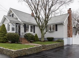 25 Kiely Rd, Dedham, MA 02026