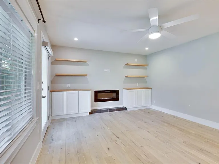 6203 Cary Dr — Photo 16