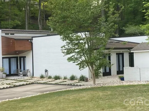 3316 Johnny Cake Ln, Charlotte, NC 28226