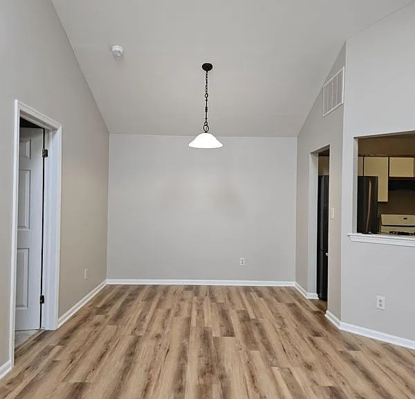 2809 Ridgefield Ct — Photo 7