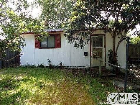 2nd image of 106 Meadowood Ln