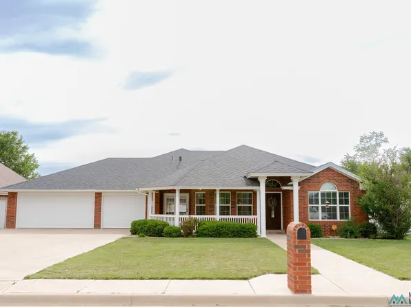 4308 Springwood Dr, Clovis, NM 88101
