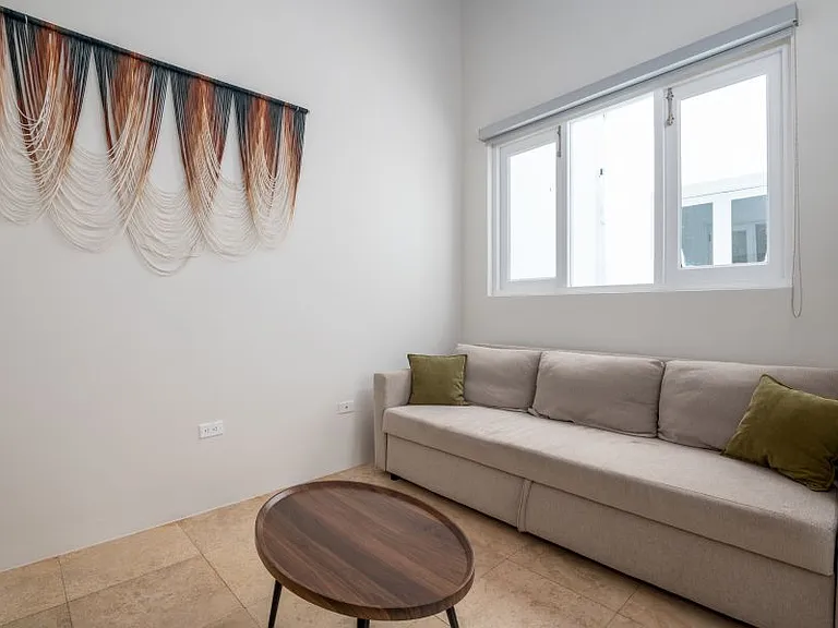 112 San Sebastian #204 — Photo 10