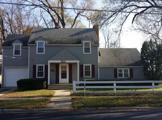 2211 Ridge Ave, Rockford, IL 61103